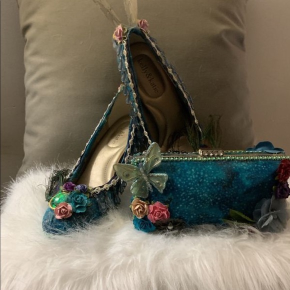 Shoes and matching handbag - Picture 1 of 8